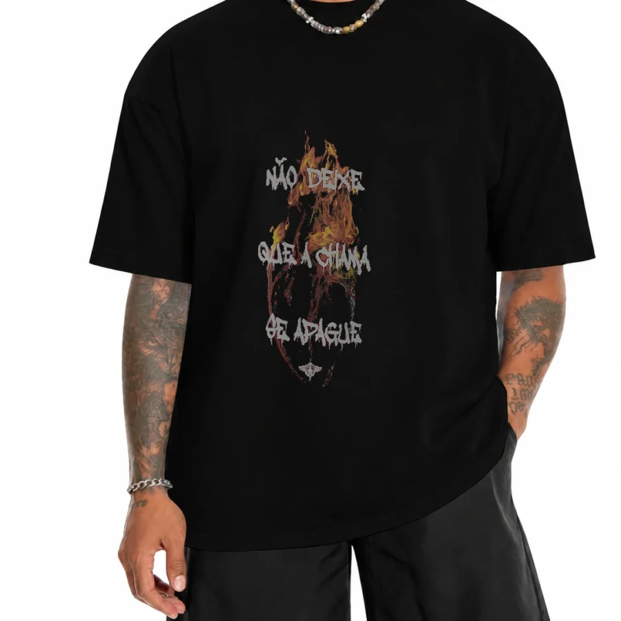 Camiseta unissex 180g Coração em Chamas em vista principal